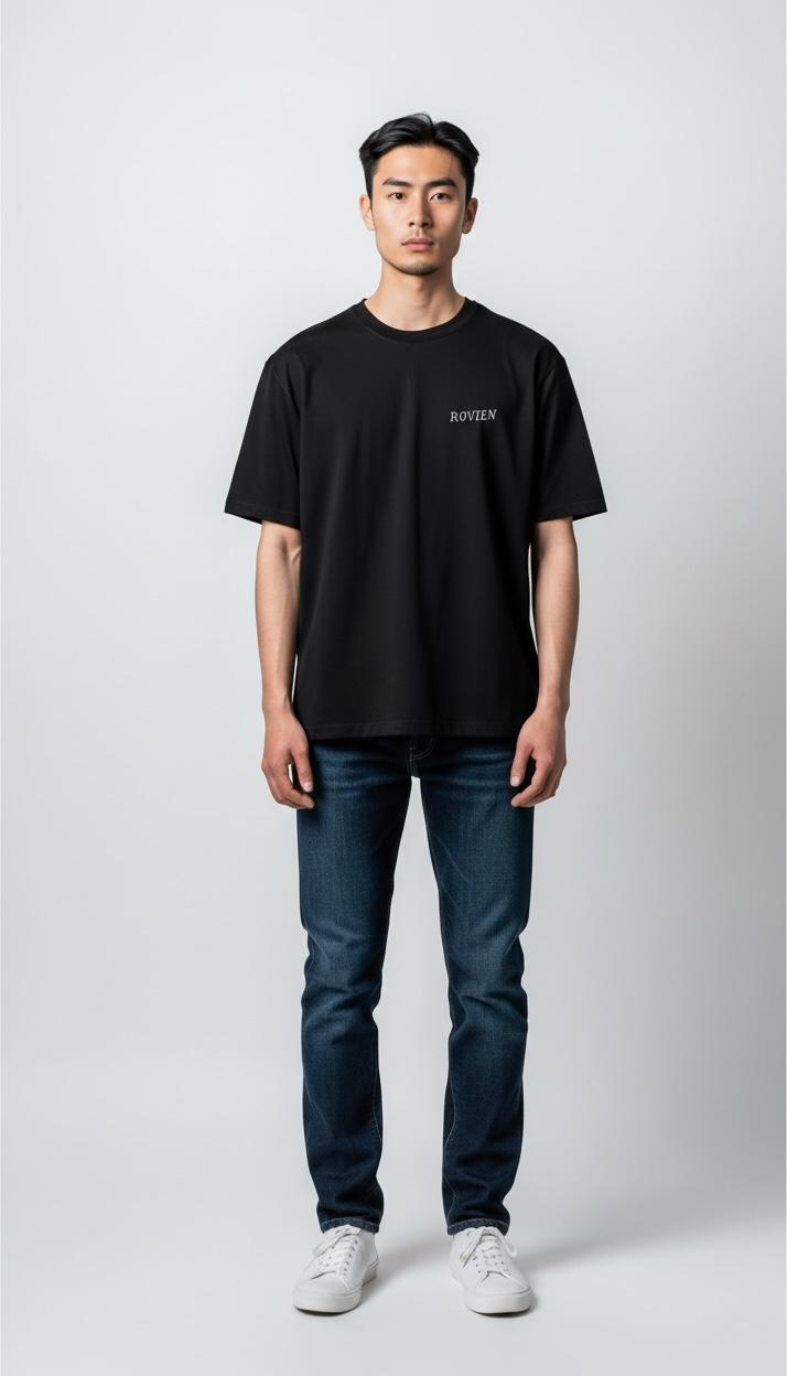 Rovien Siyah Nakış Detaylı Oversize T-Shirt
