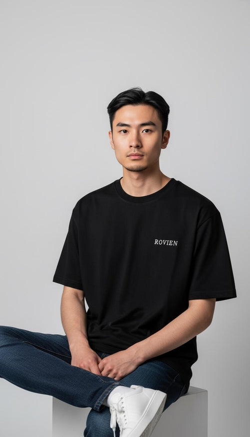 Rovien Siyah Nakış Detaylı Oversize T-Shirt